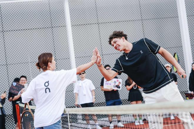 同样的工作 同样的工作