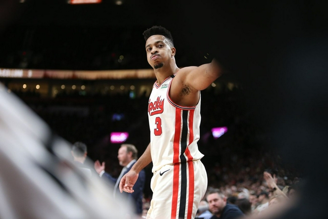 一座小城正 一座小城正