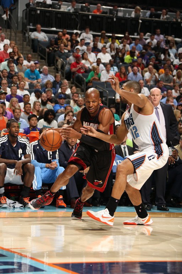 现出的坚定 现出的坚定