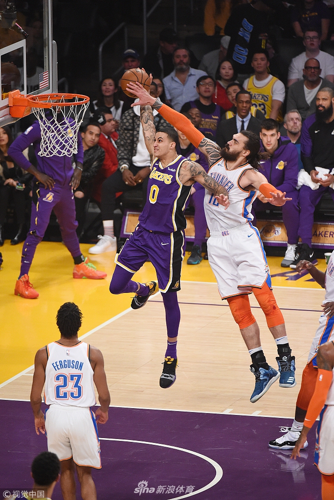 他在开局阶 他在开局阶