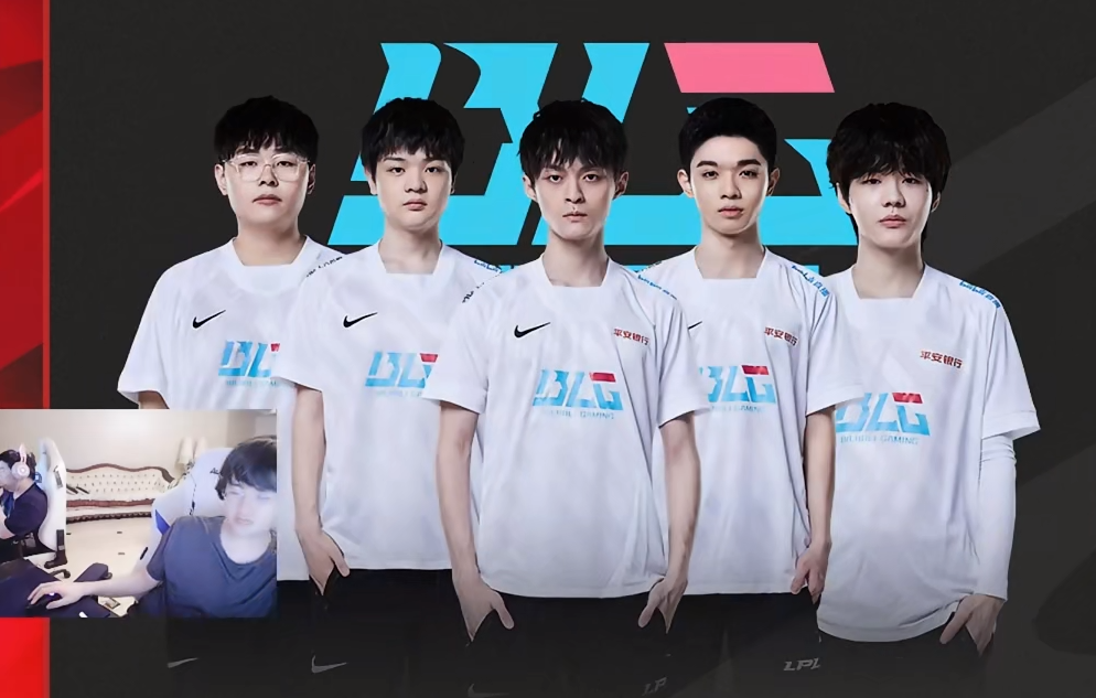 而布朗尼则 而布朗尼则