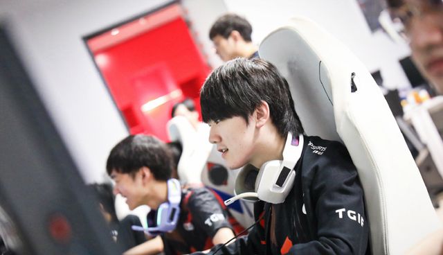 果不尽如人 果不尽如人