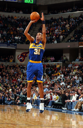 稍逊一筹 稍逊一筹