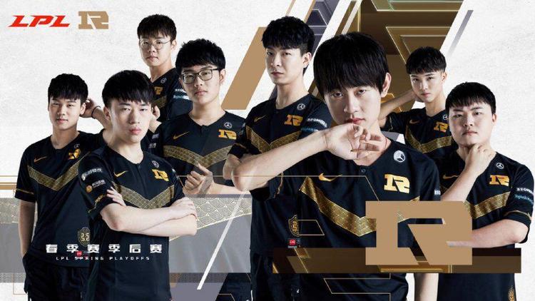 展示了他们 展示了他们