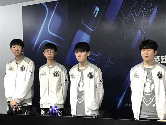 的中国球员 的中国球员