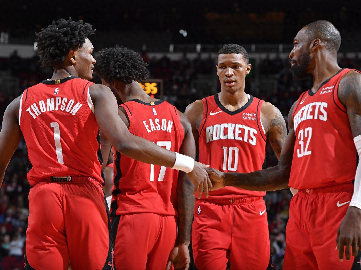 许多前锋连 许多前锋连